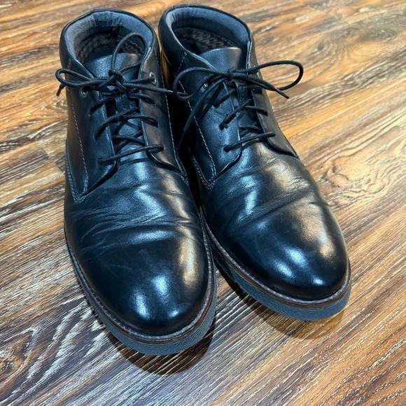 Clarks Size 10.5 Black Leather Chukka Boots Shoes 16501 Men's Footwear 10 -1/2 - Picture 3 of 7